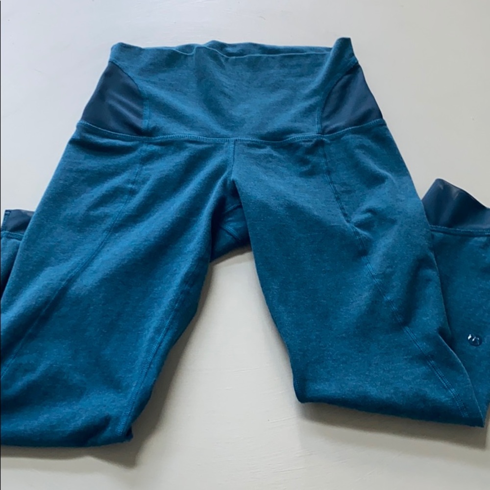 Lululemon crop leggings